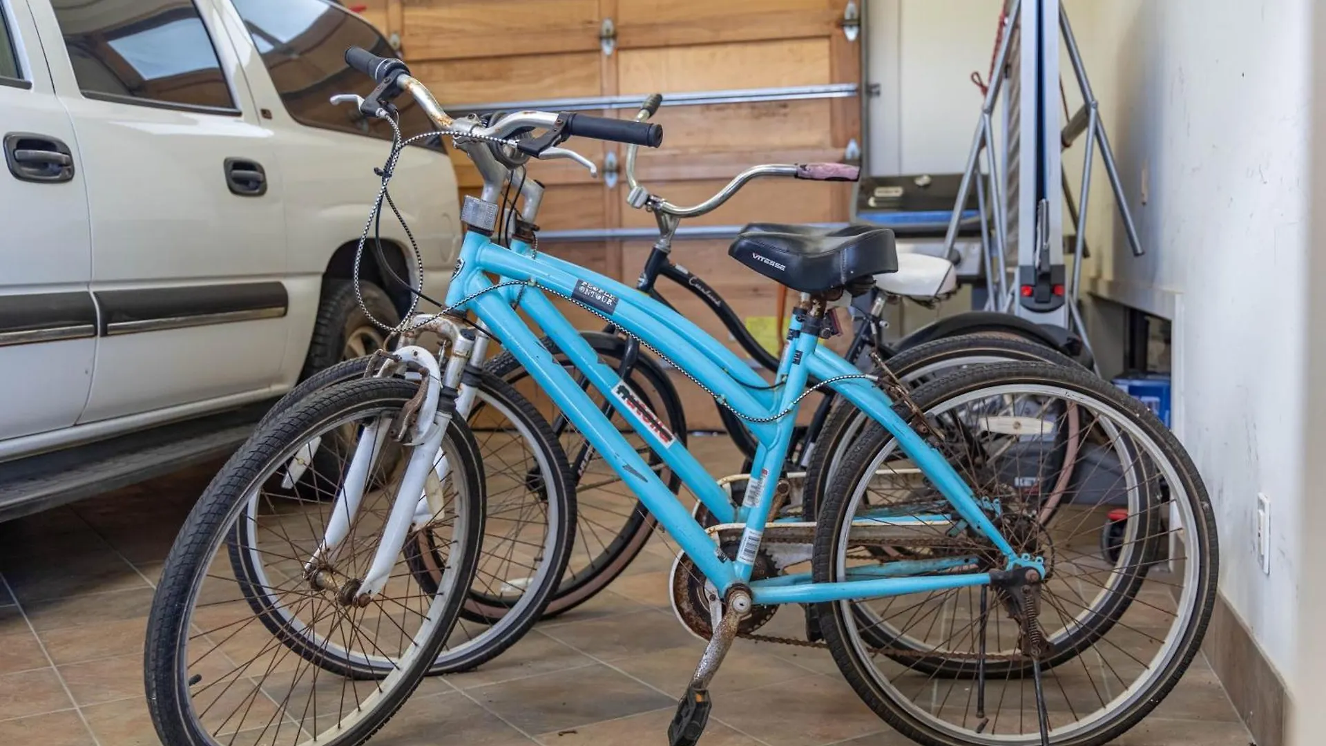 Beachfront Retreat W Ocean Views Bikes Balconies Ocean Haven By Avantstay Haleiwa