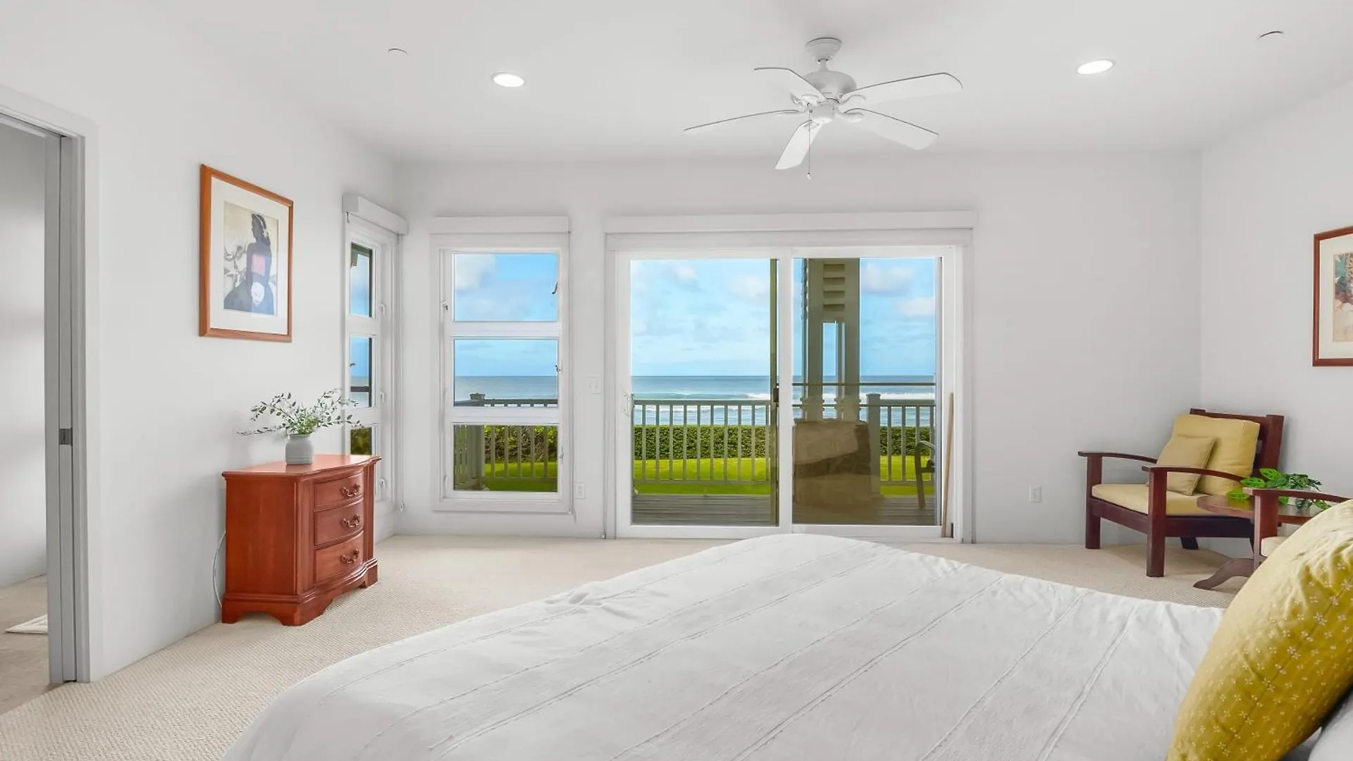 Beachfront Retreat W Ocean Views Bikes Balconies Ocean Haven By Avantstay Haleiwa Verenigde Staten